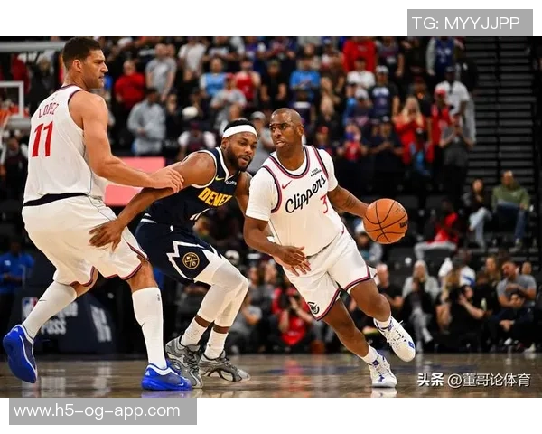 保罗乔治表现平平14投7中仅得17分四项数据难掩球队失利困境